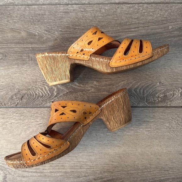 Volks Walkers brown tan sandals  size 39 - Picture 7 of 7